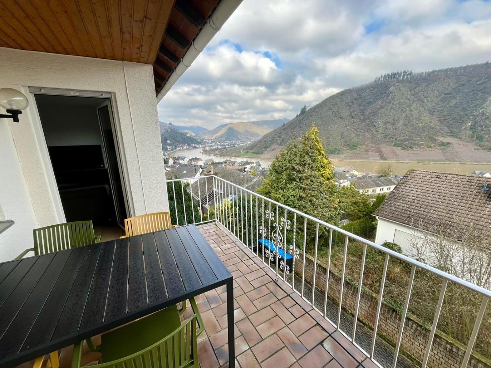 Ferienwohnung Meyver Кохем Экстерьер фото
